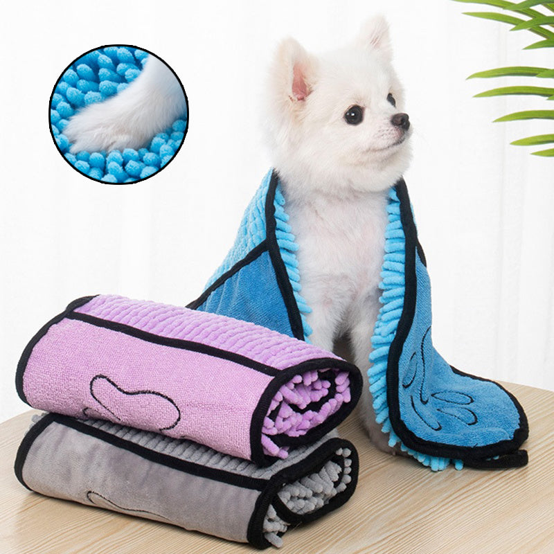 Finiks Gravity | Super Absorbent Chenille Pet Bath Towel with Pockets | Product image 1